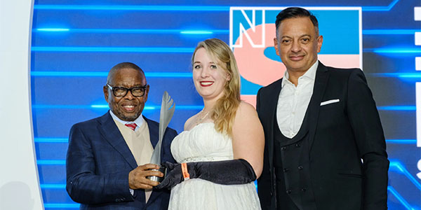 Wits Prof Jennifer Fitchett NSTF Communication Award winner 600x300